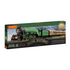 R1255M Flying Scotsman Train Set - OO Scale